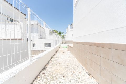 Villa i La Marina, Alicante, La Marina - € 280.000 | Ref: B6023 - foto 40